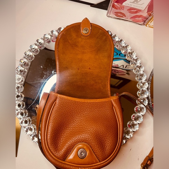 Dooney & Bourke vintage Saddle Brown leather Crossbody Bag - Picture 16 of 17